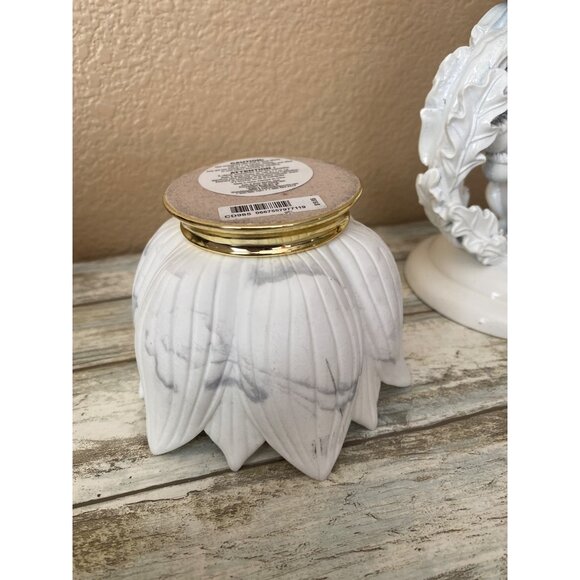 2X Bath & Body Works Candle Holders White Ceramic Squirrel & Marble-Style Lotus - Picture 6 of 14